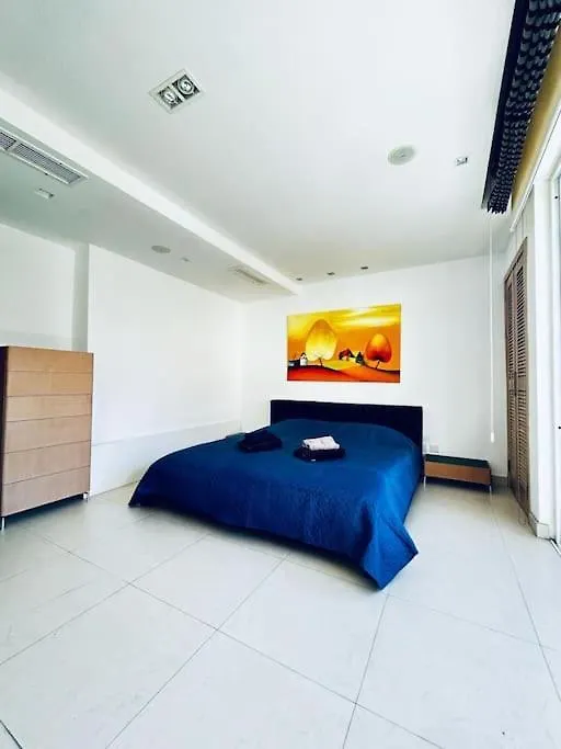 Fully Equipped 3-Bedroom Duplex, St Julians - Portomaso Saint Julian's Malta